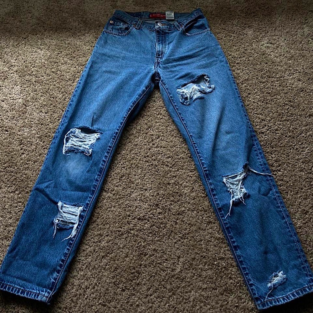 Y2K Distressed Levi’s